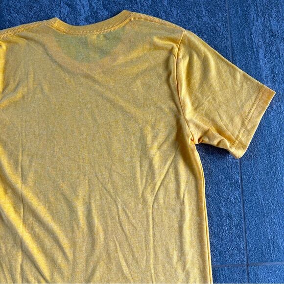 NWOT In a World Full of Roses Be A Sunflower Graphic Short Sleeve Crewneck Tee S - Picture 10 of 14